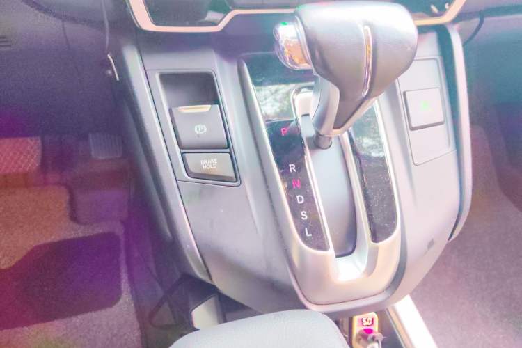 Used Honda CR-V 2019 240TURBO CVT 2WD Comfort Version China V Gear Lever