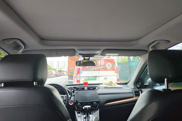 Used Honda CR-V 2019 Brilliant Edition Plus 240TURBO CVT Two-Wheel Drive Fashion Version China VI Emission Standard Headliner