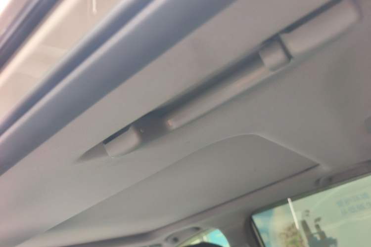 Used Honda CR-V 2019 240TURBO CVT 2WD Fashion Edition China V Headliner