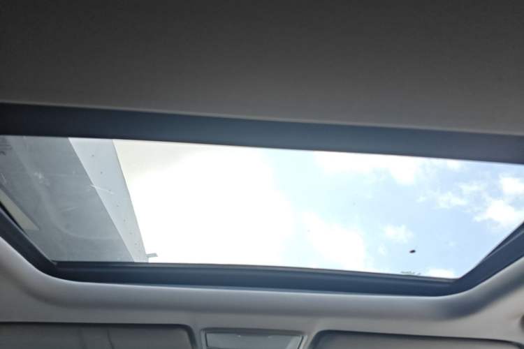 Used Honda CR-V 2019 240TURBO CVT 2WD Fashion Edition China VI Headliner