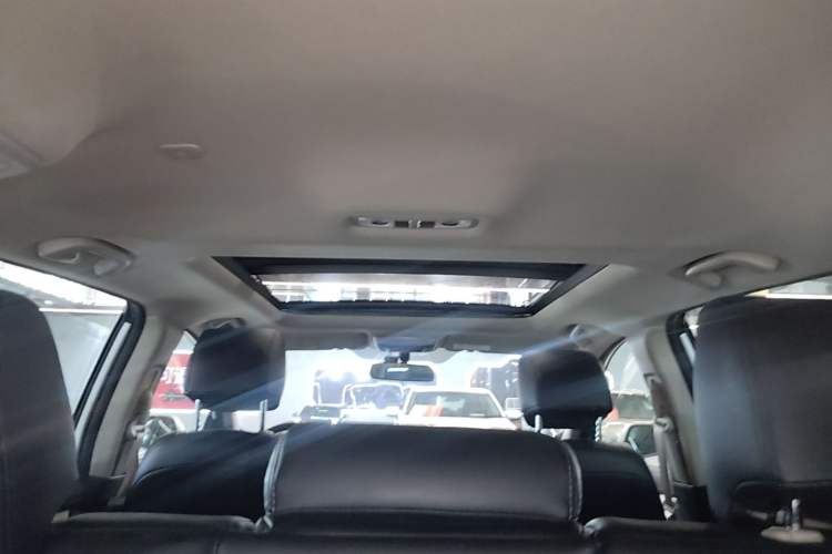 Used Honda CR-V 2019 Brilliant Edition 240TURBO CVT 2WD Comfort Version China VI Emission Standard Headliner