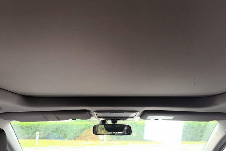Used Honda CR-V 2019 240TURBO CVT 2WD Fashion Edition China VI Headliner