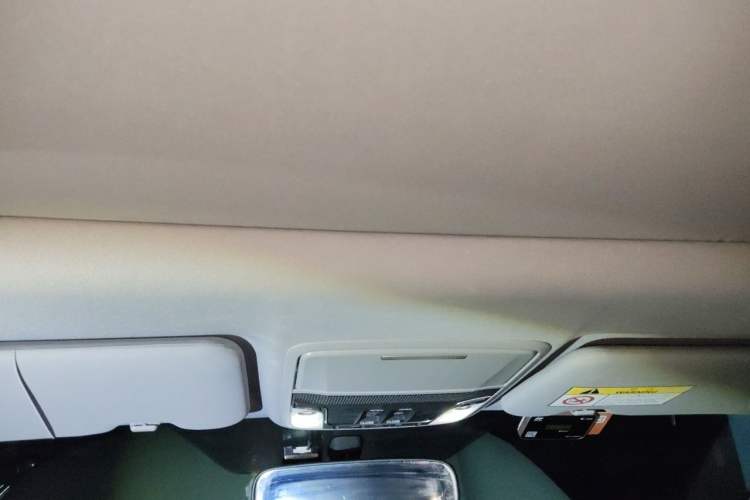 Used Honda CR-V 2019 240TURBO CVT 2WD Fashion Edition China VI Headliner