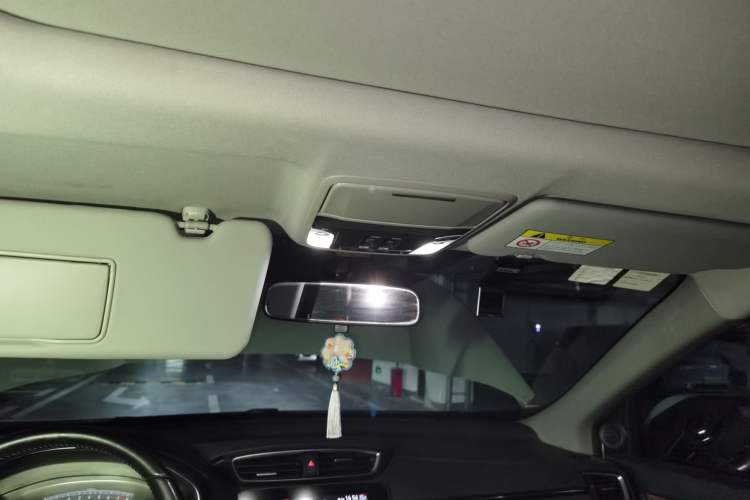 Used Honda CR-V 2019 240TURBO CVT 2WD Fashion Edition China VI Headliner