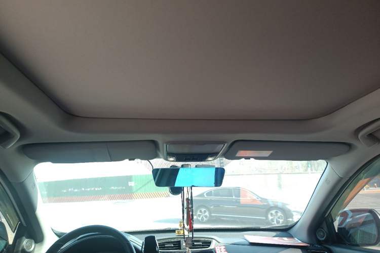 Used Honda CR-V 2019 240TURBO CVT 2WD Fashion Edition China V Headliner