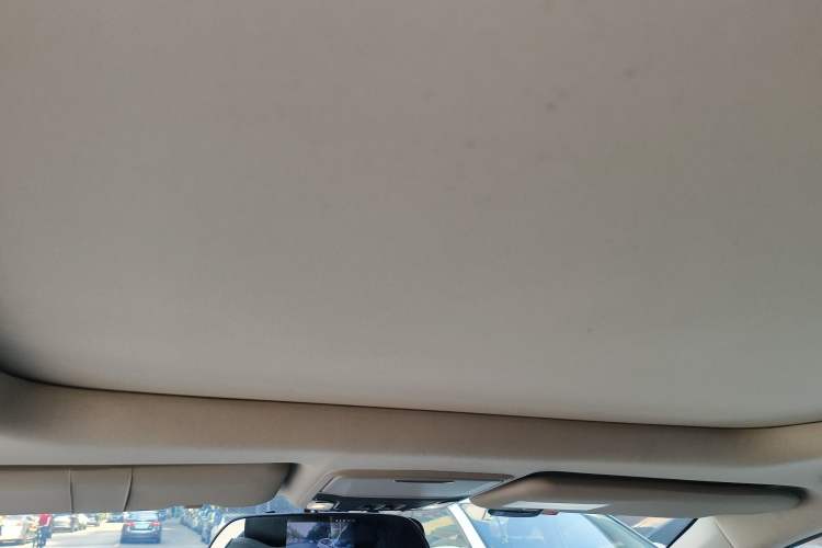 Used Honda CR-V 2019 240TURBO CVT 2WD Comfort Version China V Headliner
