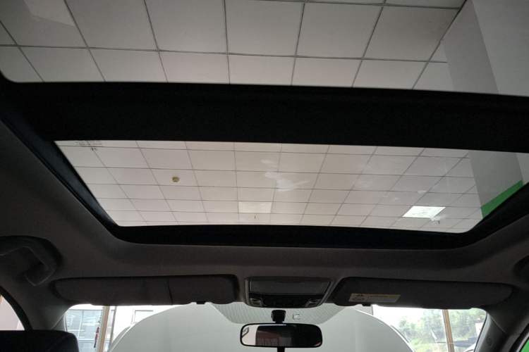 Used Honda CR-V 2019 240TURBO CVT 2WD Fashion Edition China V Headliner
