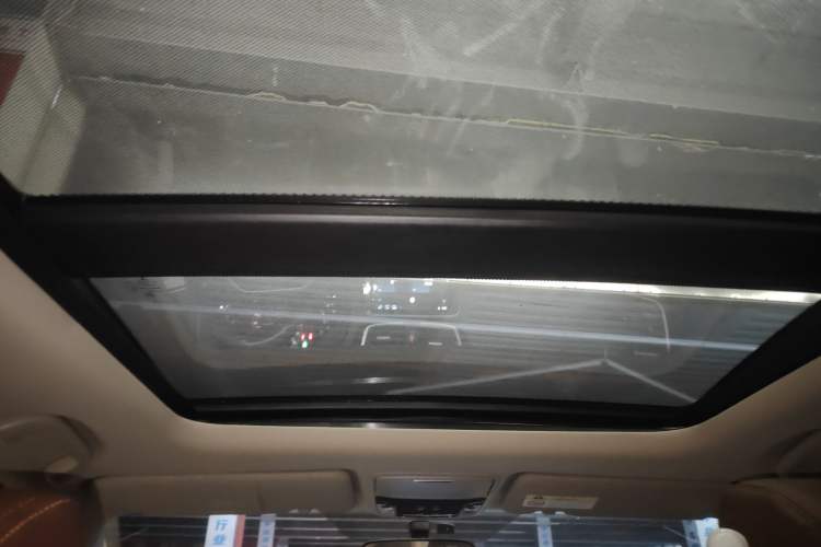 Used Honda CR-V 2019 Brilliant Edition 240TURBO CVT 2WD Comfort Version China VI Emission Standard Headliner