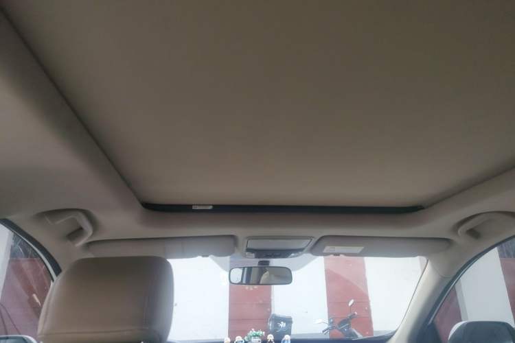 Used Honda CR-V 2019 240TURBO CVT 2WD Comfort Version China V Headliner