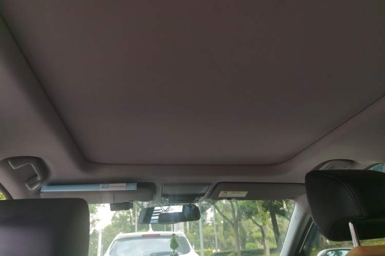 Used Honda CR-V 2019 240TURBO CVT 2WD Fashion Edition China VI Headliner