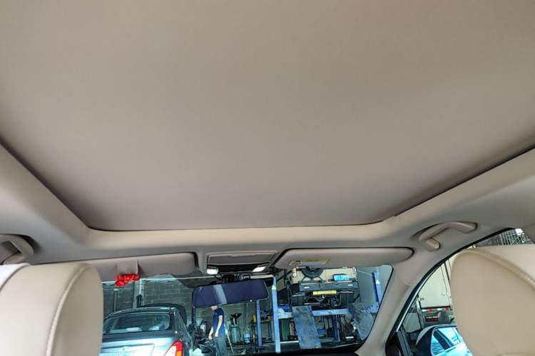 Used Honda CR-V 2019 240TURBO CVT 2WD Comfort Version China V Headliner