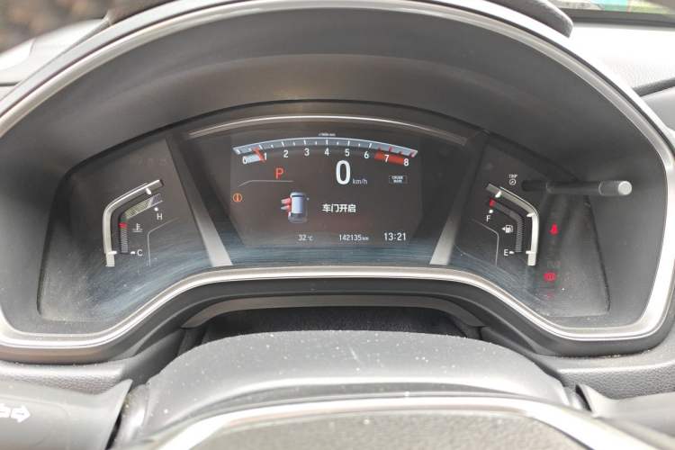 Used Honda CR-V 2019 Brilliant Edition Plus 240TURBO CVT Two-Wheel Drive Fashion Version China VI Emission Standard Instrument Cluster
