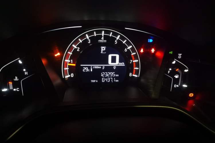 Used Honda CR-V 2019 240TURBO CVT 2WD Comfort Version China VI Emission Standard Instrument Cluster