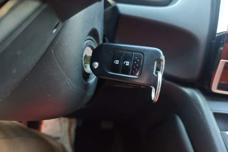 Used Honda CR-V 2019 Brilliant Edition 240TURBO CVT 2WD Comfort Version China VI Emission Standard Interior 1