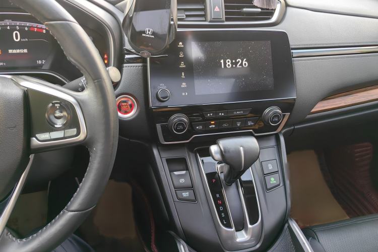 Used Honda CR-V 2019 240TURBO CVT 2WD Fashion Edition China V Interior 14