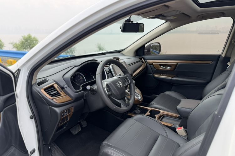 Used Honda CR-V 2019 240TURBO CVT 2WD Comfort Version China V Interior 2