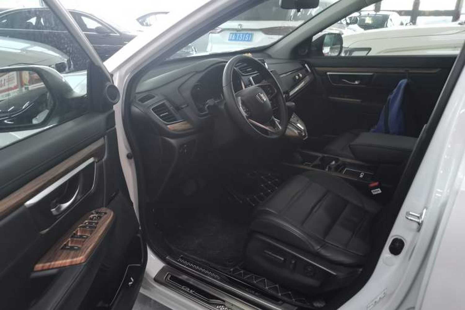 Used Honda CR-V 2019 240TURBO CVT 2WD Fashion Edition China VI Interior 3