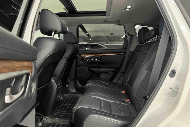 Used Honda CR-V 2019 240TURBO CVT 2WD Fashion Edition China VI Interior 3