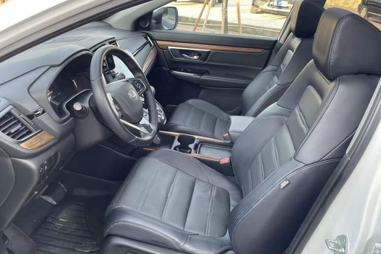 Used Honda CR-V 2019 240TURBO CVT 2WD Fashion Edition China VI Interior 3