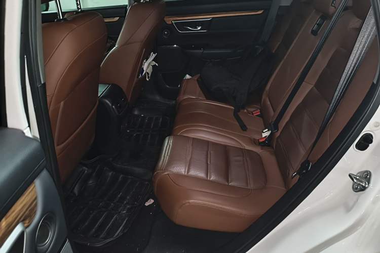 Used Honda CR-V 2019 Rui Hybrid 2.0L 2WD Pure Drive Version China V Emission Standard Interior 4