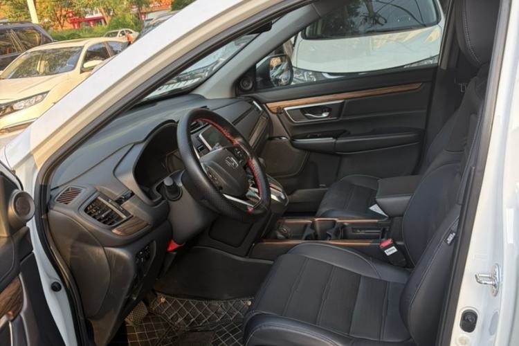 Used Honda CR-V 2019 240TURBO CVT 2WD Fashion Edition China VI Interior 4