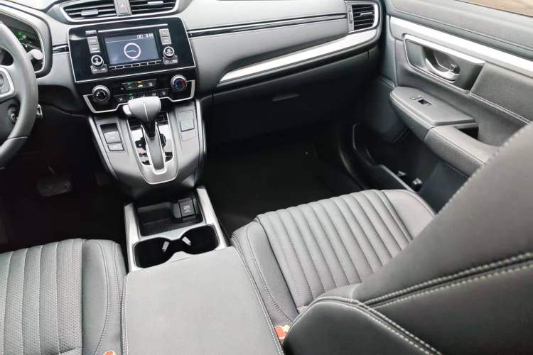 Used Honda CR-V 2019 240TURBO CVT 2WD Comfort Version China VI Emission Standard Interior 5