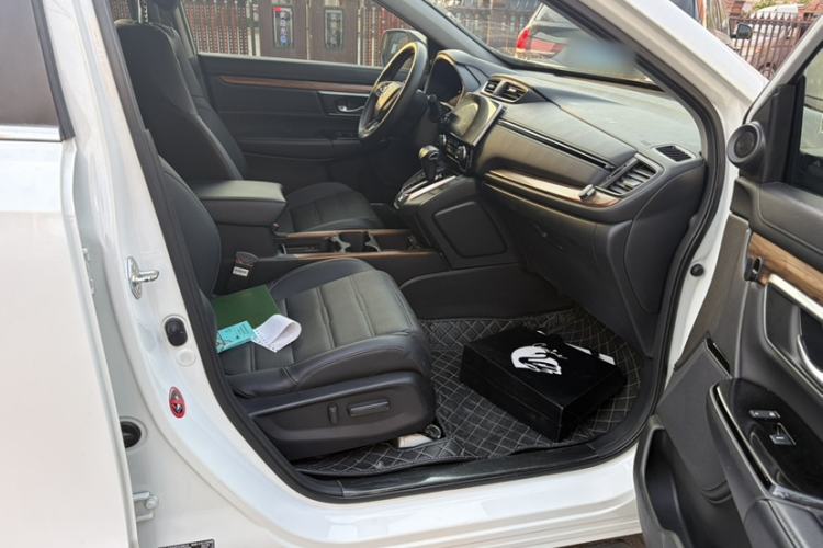 Used Honda CR-V 2019 240TURBO CVT 2WD Fashion Edition China VI Interior 5