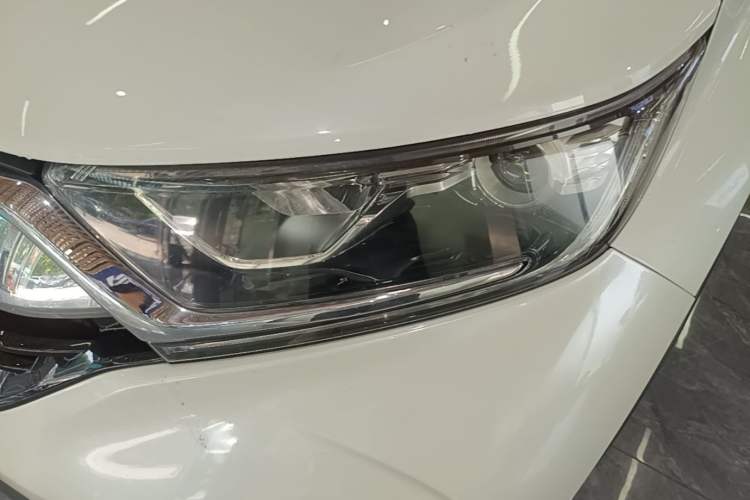 Used Honda CR-V 2019 Brilliant Edition Plus 240TURBO CVT Two-Wheel Drive Fashion Version China VI Emission Standard Left Front Headlight
