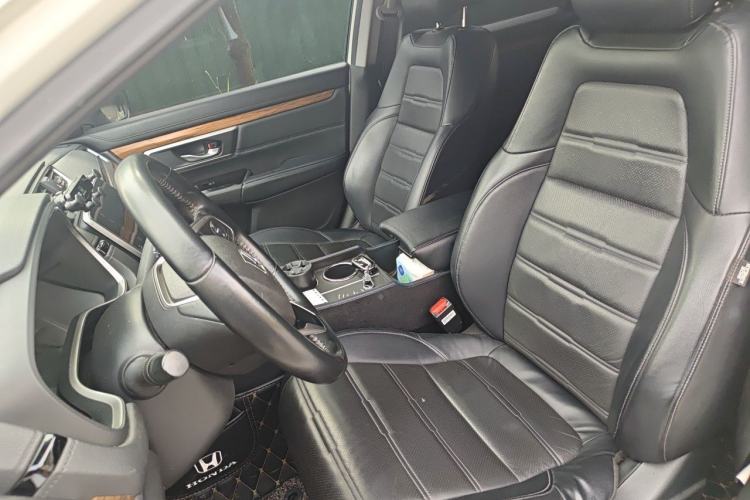 Used Honda CR-V 2019 Brilliant Edition Plus 240TURBO CVT Two-Wheel Drive Fashion Version China VI Emission Standard Left Front Seat