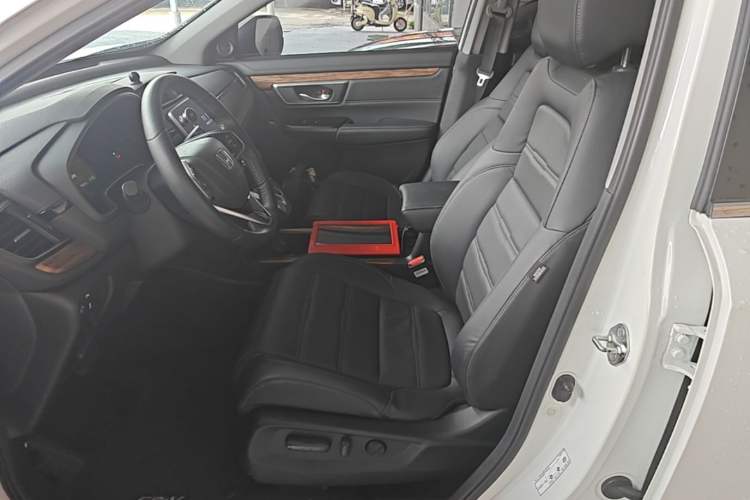 Used Honda CR-V 2019 Brilliant Edition Plus 240TURBO CVT Two-Wheel Drive Fashion Version China VI Emission Standard Left Front Seat