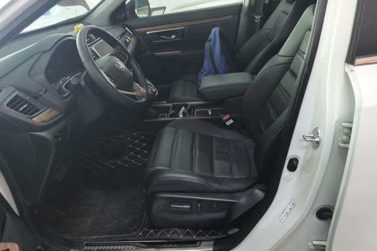 Used Honda CR-V 2019 240TURBO CVT 2WD Fashion Edition China VI Left Front Seat