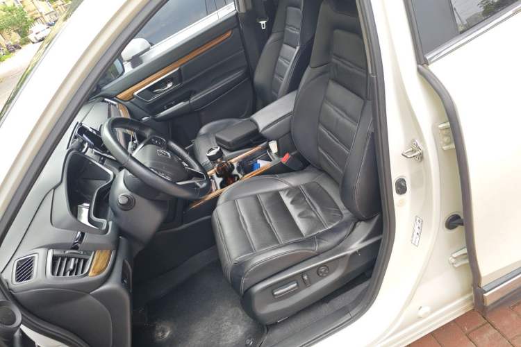 Used Honda CR-V 2019 Brilliant Edition Plus 240TURBO CVT Two-Wheel Drive Fashion Version China VI Emission Standard Left Front Seat