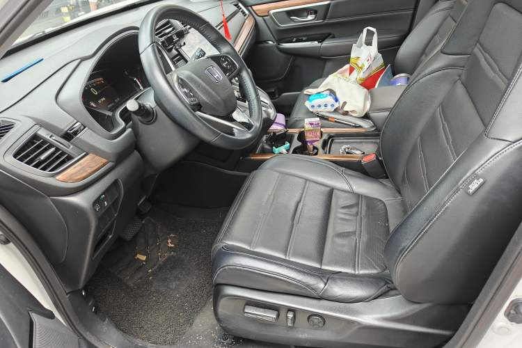 Used Honda CR-V 2019 240TURBO CVT 2WD Fashion Edition China V Left Front Seat