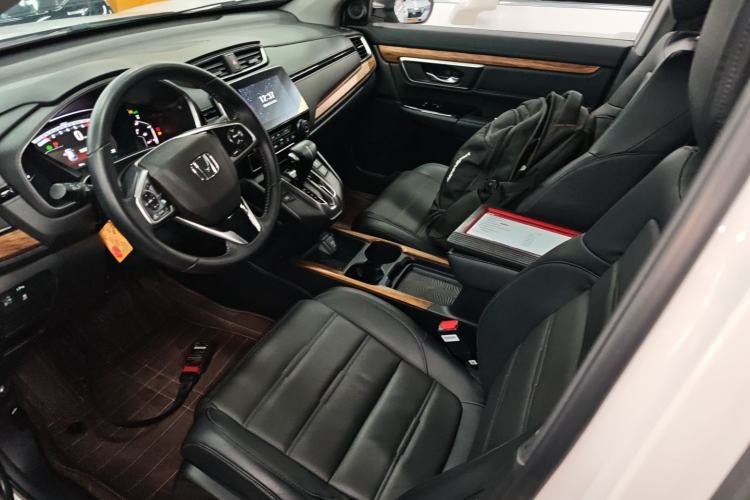 Used Honda CR-V 2019 Brilliant Edition Plus 240TURBO CVT Two-Wheel Drive Fashion Version China VI Emission Standard Left Front Seat
