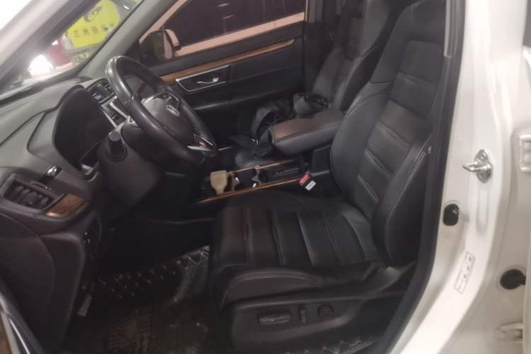 Used Honda CR-V 2019 Brilliant Edition Plus 240TURBO CVT Two-Wheel Drive Fashion Version China VI Emission Standard Left Front Seat