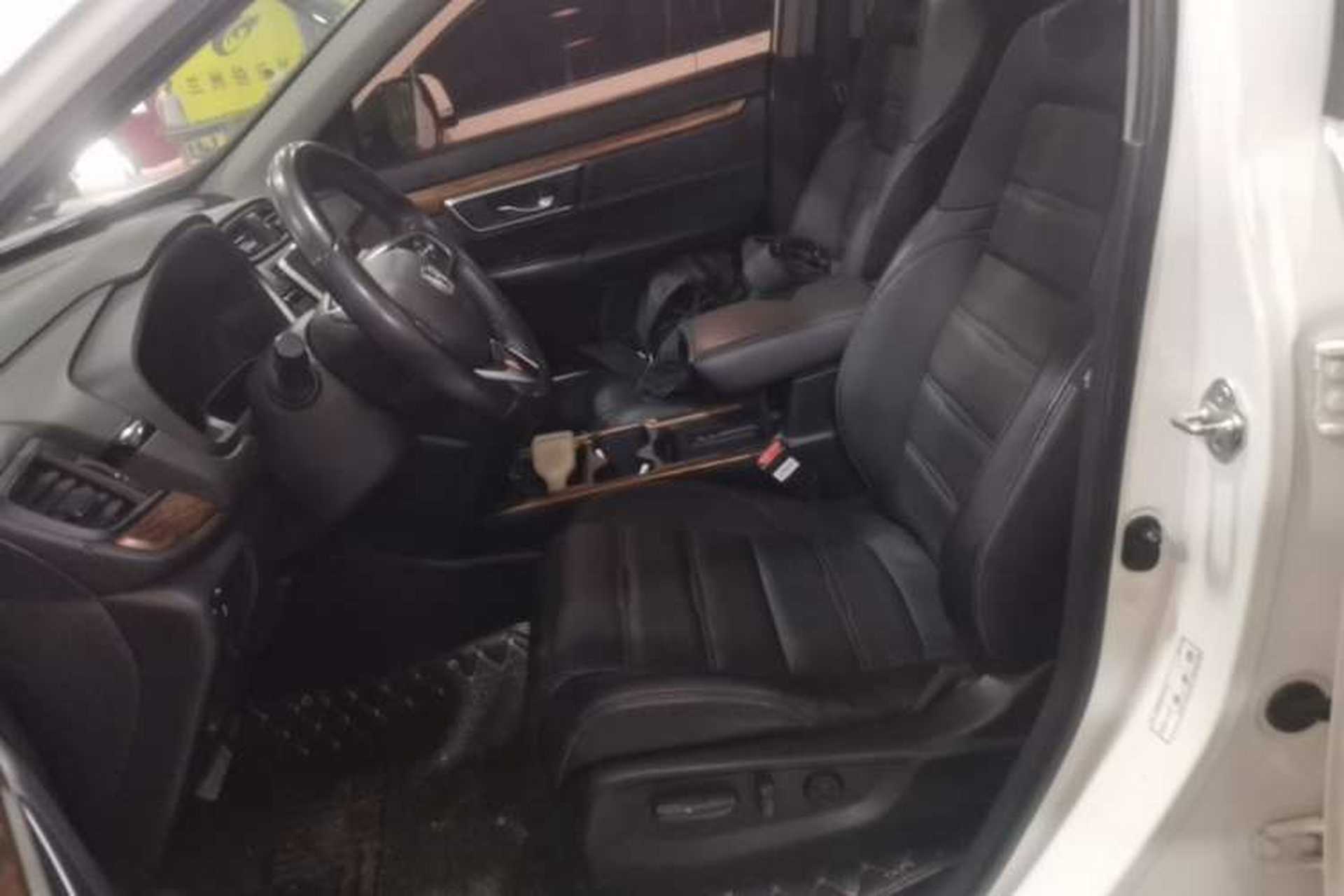 Used Honda CR-V 2019 Brilliant Edition Plus 240TURBO CVT Two-Wheel Drive Fashion Version China VI Emission Standard Left Front Seat