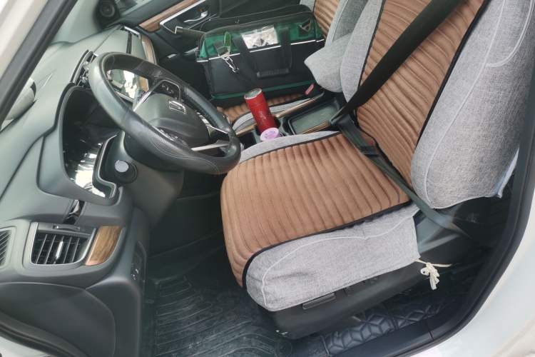 Used Honda CR-V 2019 240TURBO CVT 2WD Fashion Edition China V Left Front Seat