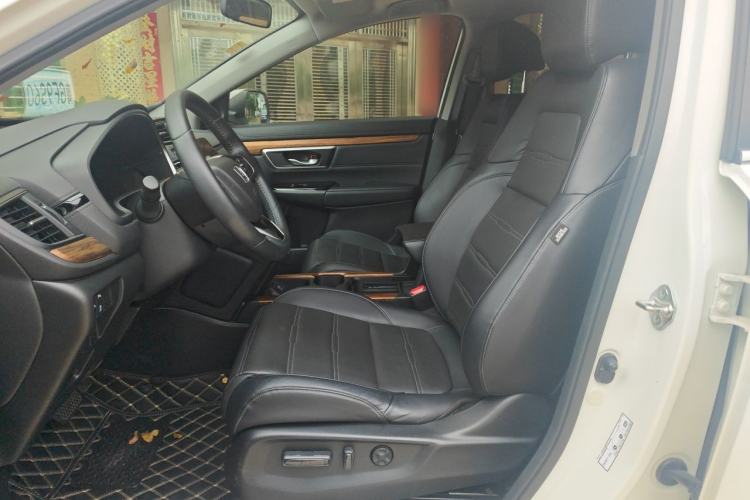 Used Honda CR-V 2019 Brilliant Edition Plus 240TURBO CVT Two-Wheel Drive Fashion Version China VI Emission Standard Left Front Seat
