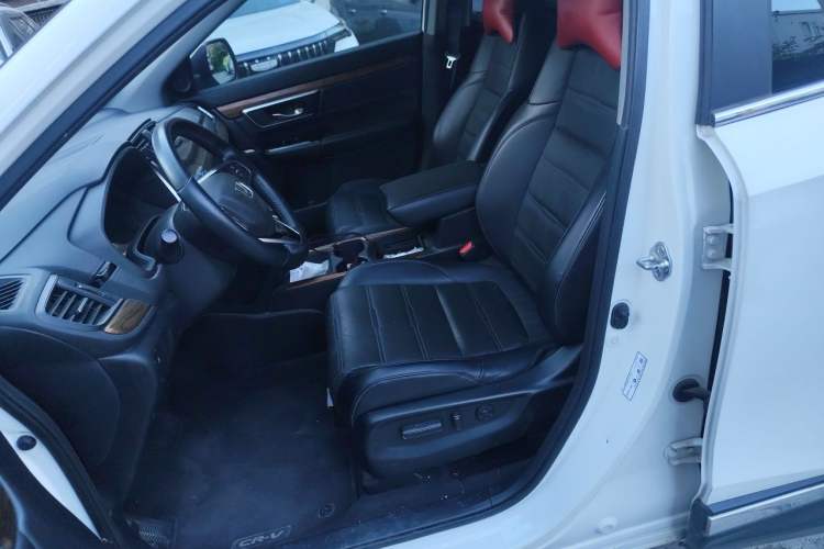 Used Honda CR-V 2019 240TURBO CVT 2WD Fashion Edition China V Left Front Seat