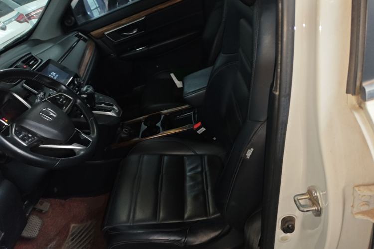 Used Honda CR-V 2019 Brilliant Edition Plus 240TURBO CVT Four-Wheel Drive Luxury Version China VI Emission Standard Left Front Seat