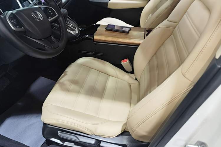 Used Honda CR-V 2019 240TURBO CVT 2WD Comfort Version China VI Emission Standard Left Front Seat