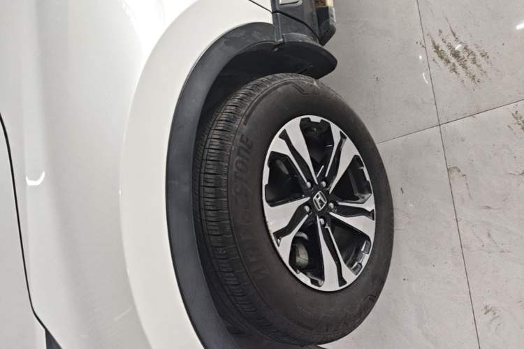 Used Honda CR-V 2019 240TURBO CVT 2WD Comfort Version China V Left Front Wheel Hub
