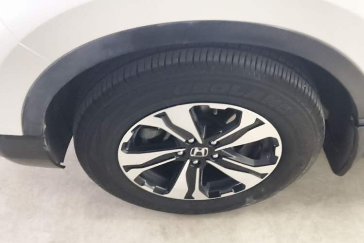 Used Honda CR-V 2019 240TURBO CVT 2WD Comfort Version China VI Emission Standard Left Front Wheel Hub