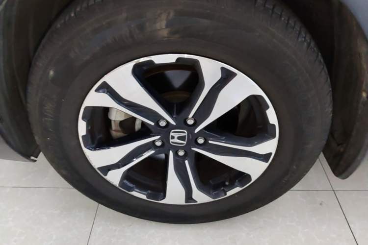 Used Honda CR-V 2019 240TURBO CVT 2WD Fashion Edition China VI Left Front Wheel Hub