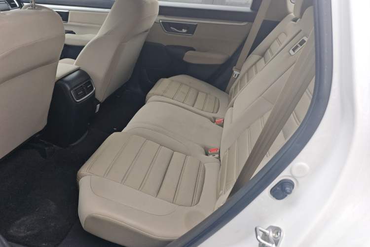 Used Honda CR-V 2019 Brilliant Edition 240TURBO CVT 2WD Comfort Version China VI Emission Standard Left Rear Seat