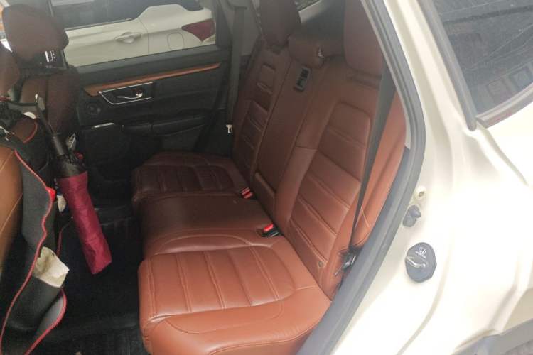 Used Honda CR-V 2019 Rui Hybrid 2.0L 2WD Pure Drive Version China V Emission Standard Left Rear Seat