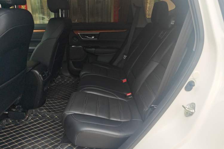 Used Honda CR-V 2019 Brilliant Edition Plus 240TURBO CVT Two-Wheel Drive Fashion Version China VI Emission Standard Left Rear Seat
