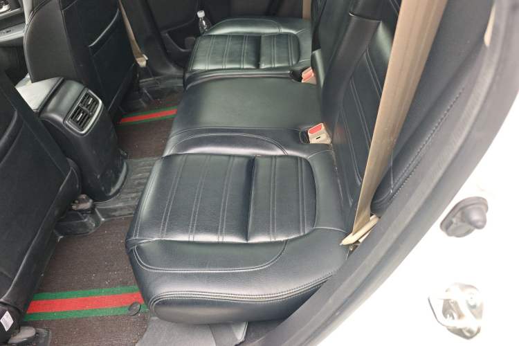 Used Honda CR-V 2019 Brilliant Edition 240TURBO CVT 2WD Urban Version China VI Emission Standard Left Rear Seat