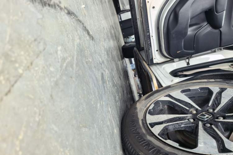 Used Honda CR-V 2019 240TURBO CVT 2WD Comfort Version China VI Emission Standard Left Side Sill