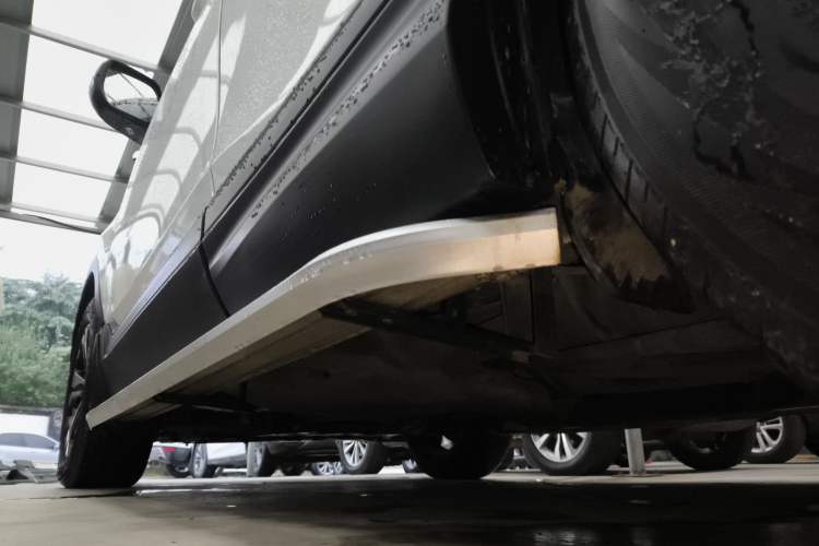 Used Honda CR-V 2019 240TURBO CVT 2WD Comfort Version China V Left Side Sill